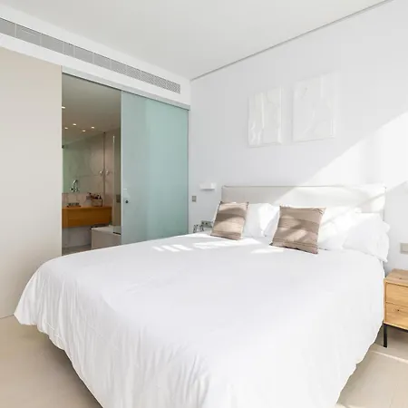 Higueron Med&sand アパート